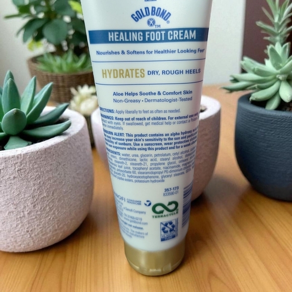 Gold Bond Healing Foot Cream (New) - Picture 3 of 3